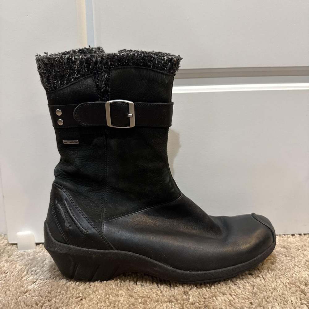 Merrell Donatella Waterproof Boots Womens Size 9.5 Black Mid Calf Winter Wedge